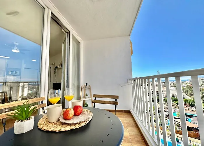 Torres De Yomely - M7c Playa de las Américas